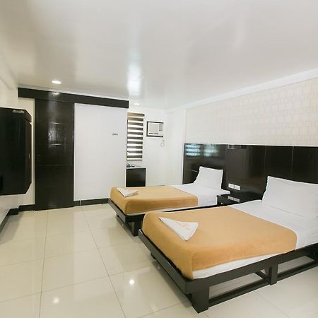 Sun Garden Hotel Tarlac Extérieur photo